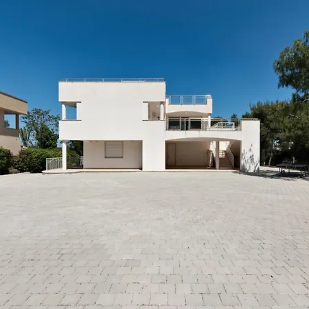 Appartamento Dei Pini Vista Mare