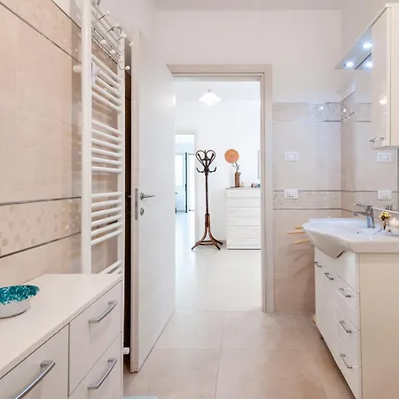 Appartamento Dei Pini Vista Mare