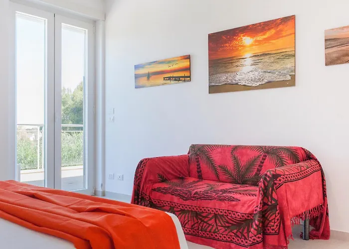 Dei Pini Vista Mare