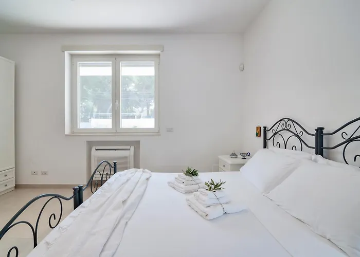 Dei Pini Vista Mare *