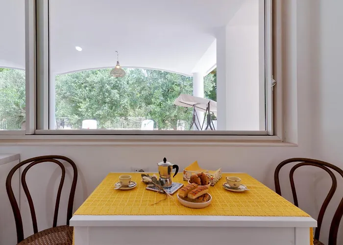 Appartamento Dei Pini Vista Mare *