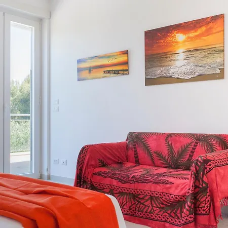 Dei Pini Vista Mare