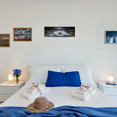 Dei Pini Vista Mare Apartment *